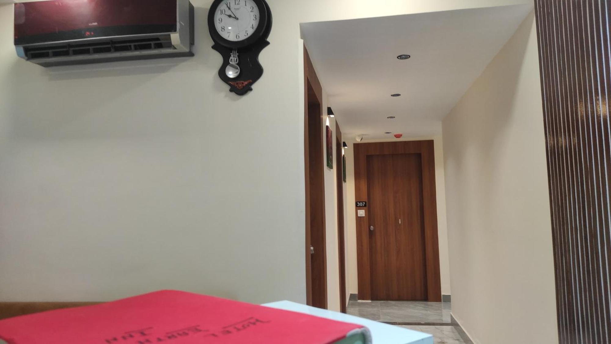 Hotel Earth Inn, Subhash Bridge, Rto Circle, Ahmedabad Exteriör bild