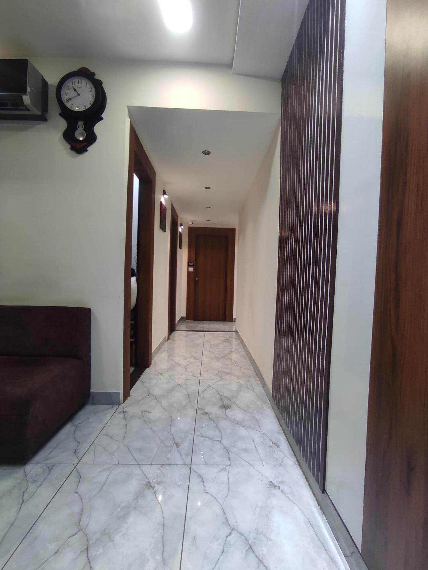 Hotel Earth Inn, Subhash Bridge, Rto Circle, Ahmedabad Exteriör bild
